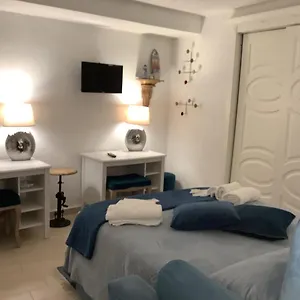 Tinnyhouse Appartamento